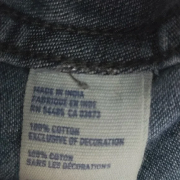 American Eagle Small Women Pearl Snap ButtonUp Blue Denim Jean Shirt Long Sleeve - Picture 6 of 8